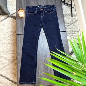 American Eagle Straight Leg Jeans